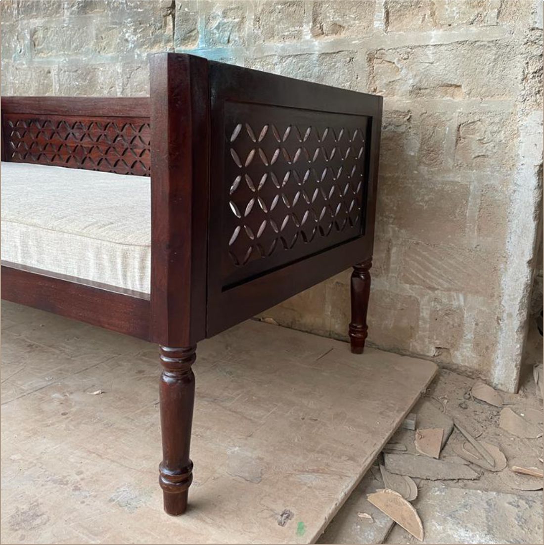 Camellia — Diwan (Day Bed)
